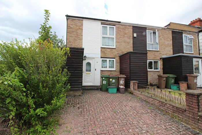 2 Bedroom End Of Terrace House For Sale In Langley Avenue, London, KT4