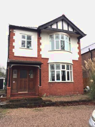 4 Bedroom House To Rent In Beach Road Northwich, CW8