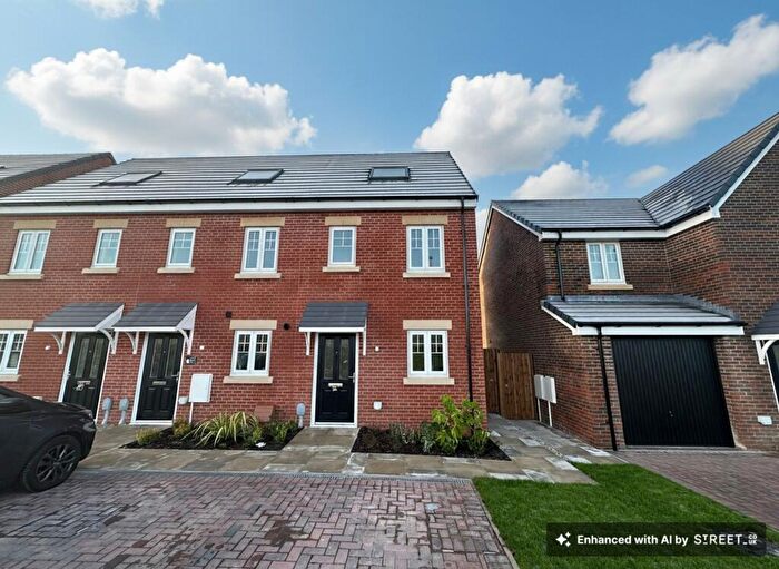 3 Bedroom Semi-Detached House To Rent In Monarch Avenue, Bamber Bridge, PR5