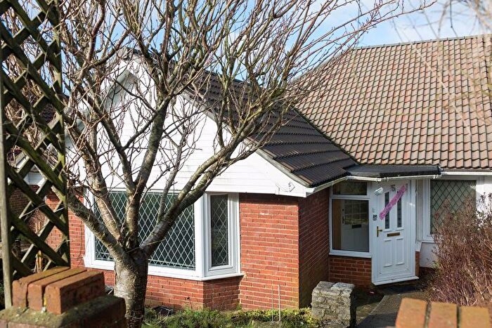 1 Bedroom Property To Rent In Wheatfield Way, Brighton, BN2