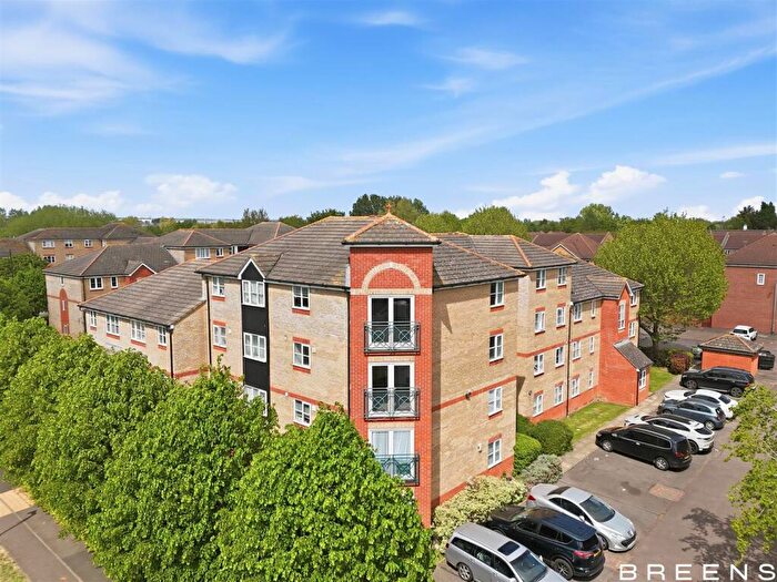 2 Bedroom Flat For Sale In Rigby Place, Enfield, EN3
