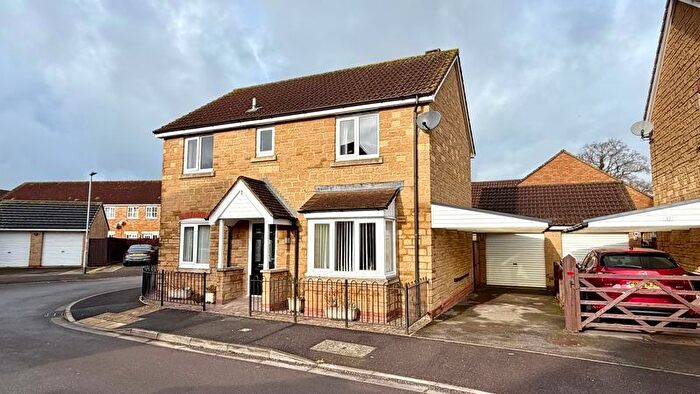 4 Bedroom Detached House For Sale In Adams Meadow, Ilminster, Somerset, TA19