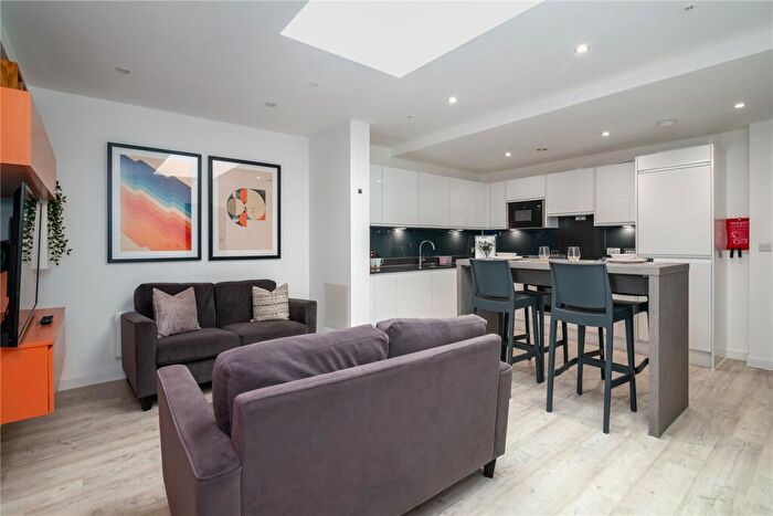 4 Bedroom House To Rent In Park Street, Bristol, BS1