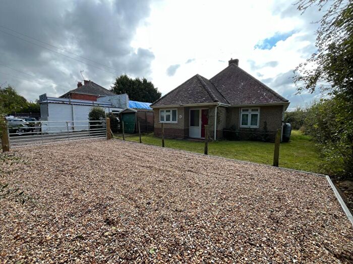 3 Bedroom Detached Bungalow For Sale In Wickham, Hampshire, PO17