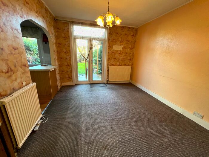 4 Bedroom Terraced House To Rent In Lyndhurst Gardens, Barking, IG11