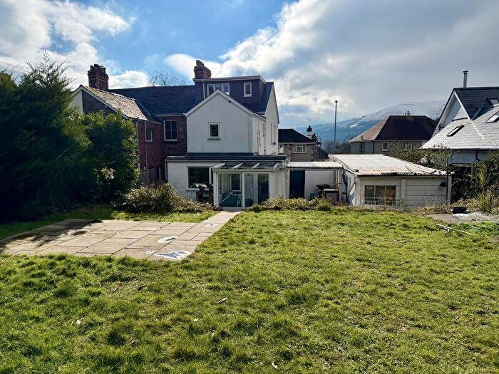 4 Bedroom Terraced House For Sale In Park Crescent, Abergavenny, NP7