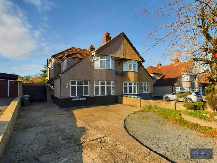 5 Bedroom Property To Rent In Westwood Lane, Welling, Kent, DA16