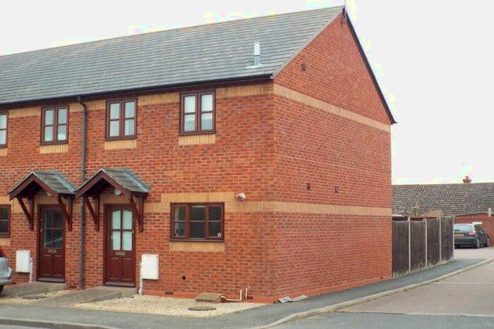 2 Bedroom Property To Rent In Old Orchard Hereford Road, Malvern, WR13