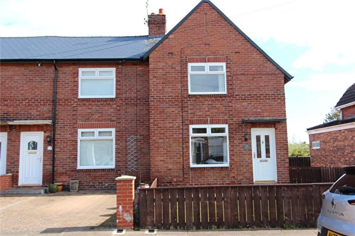 2 Bedroom House To Rent In Links Road, Cullercoats, NE30