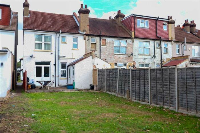 3 Bedroom End Of Terrace House To Rent In Norbury Crescent, London, SW16