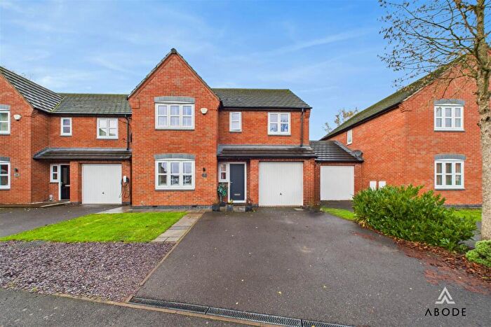 4 Bedroom Detached House For Sale In Bridgewater Road, Burton-On-Trent, DE14