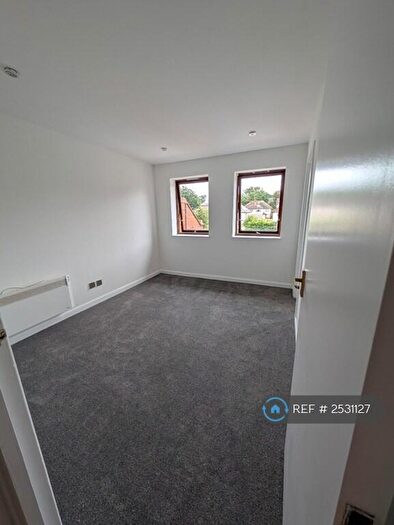1 Bedroom Flat To Rent In Boullen Court, Sutton, SM1