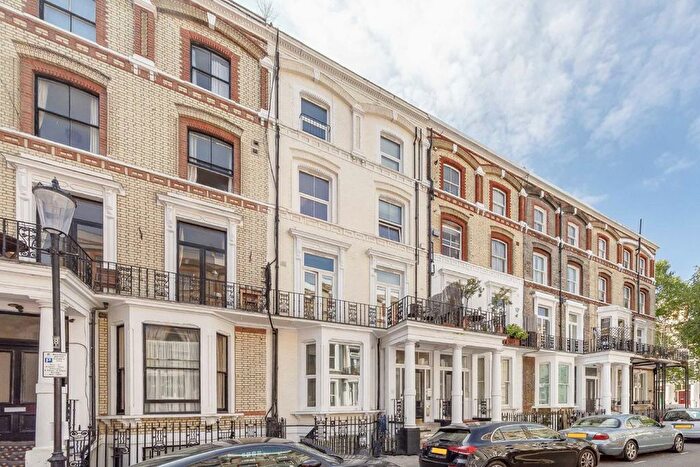 Studio To Rent In Cheniston Gardens, London, W8