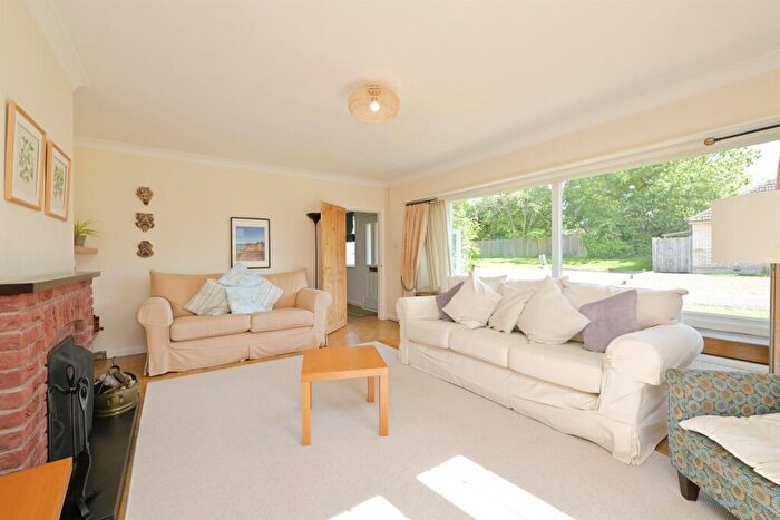 5 Bedroom Detached House For Sale In Allerton Garth, Alwalton, Peterborough, PE7