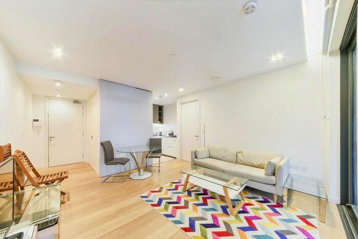 1 Bedroom Flat To Rent In Plimsoll Building, Kings Cross, London N1C