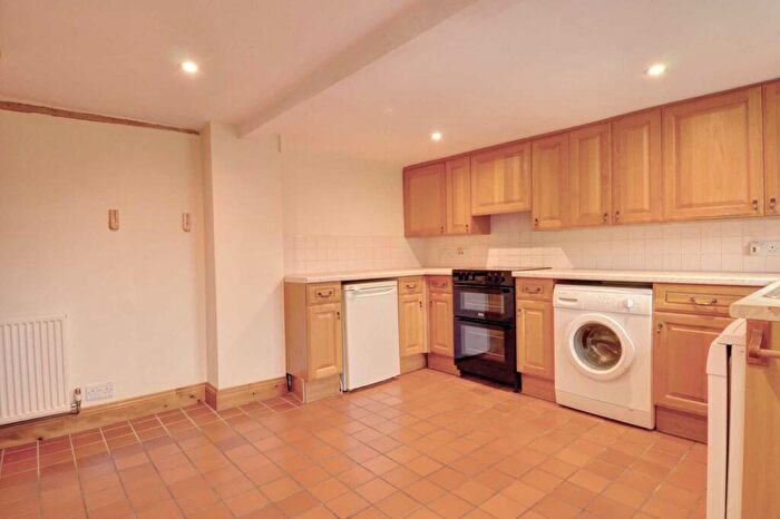 3 Bedroom End Of Terrace House To Rent In Greenwood Cottages, Rockwell End, RG9