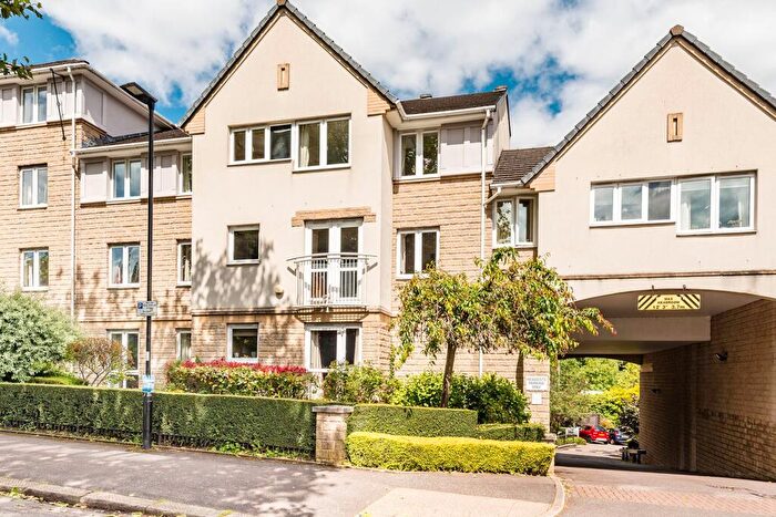2 Bedroom Apartment For Sale In Bartin Close, Ecclesall, S11