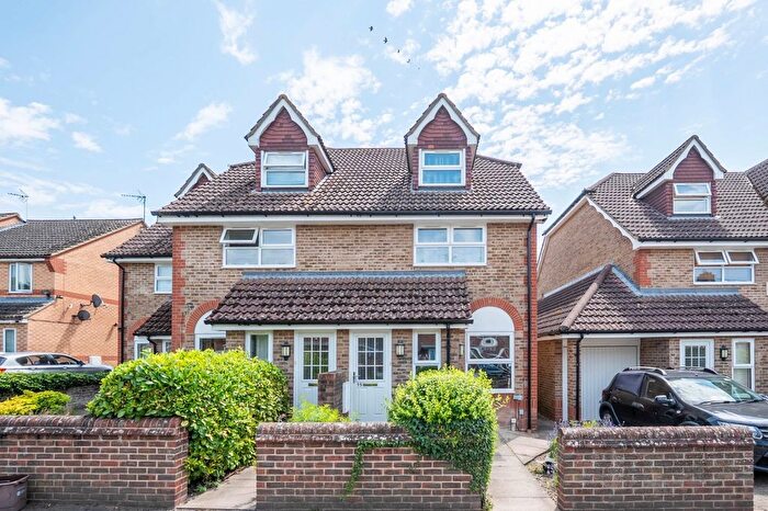2 Bedroom Semi-detached House For Sale In Old School Court, Eaton Bray, Bedfordshire, LU6