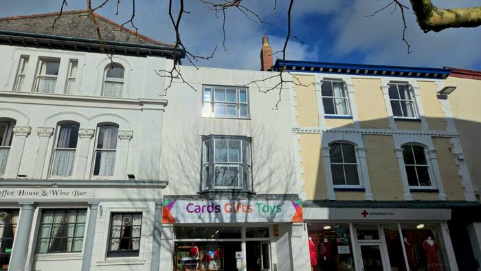 2 Bedroom Flat To Rent In Bank House, Great Torrington, Devon, EX38