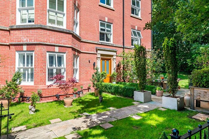 2 Bedroom Apartment For Sale In Clevelands Drive, Heaton, BL1