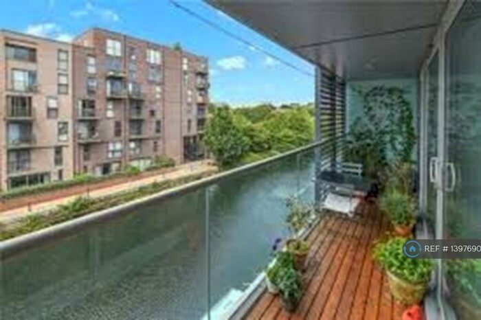 1 Bedroom Flat To Rent In Copperfield Road, London, E3