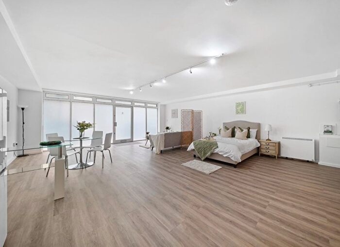 Studio For Sale In Palmers Road, London, E2