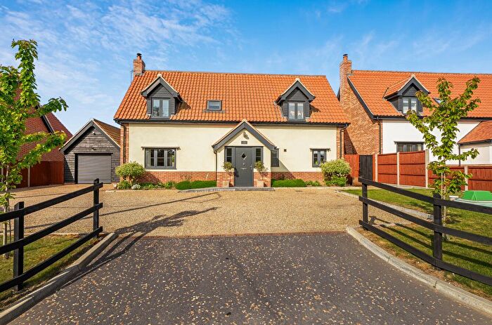 4 Bedroom Detached House For Sale In Church Road, South Lopham, Diss, IP22