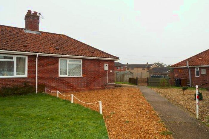 1 Bedroom Bungalow To Rent In Lincoln Close, Norwich, NR9