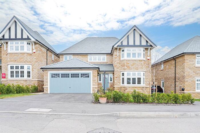 4 Bedroom Detached House For Sale In Broadstone Manor, Huddersfield Road, Diggle, Saddleworth, OL3