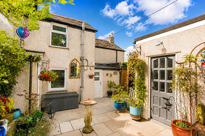 2 Bedroom Semi Detached House For Sale In St. Marys Road, Bodmin, PL31