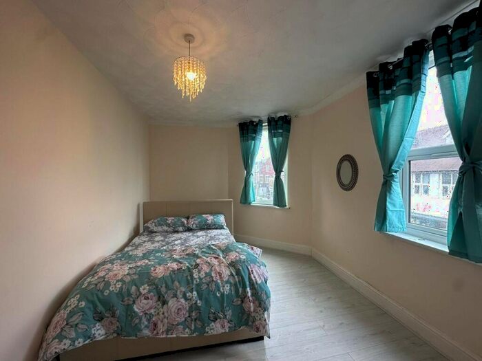 1 Bedroom House To Rent In Normanton Road, Derby, DE23