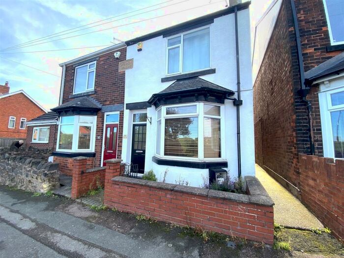 3 Bedroom Semi-Detached House To Rent In Little Barn Lane, Mansfield, NG18