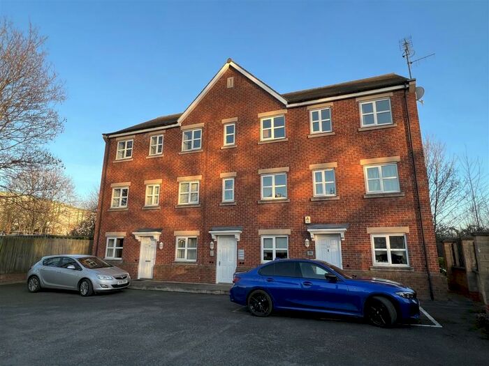 2 Bedroom Apartment To Rent In Drage Street, Derby, DE1