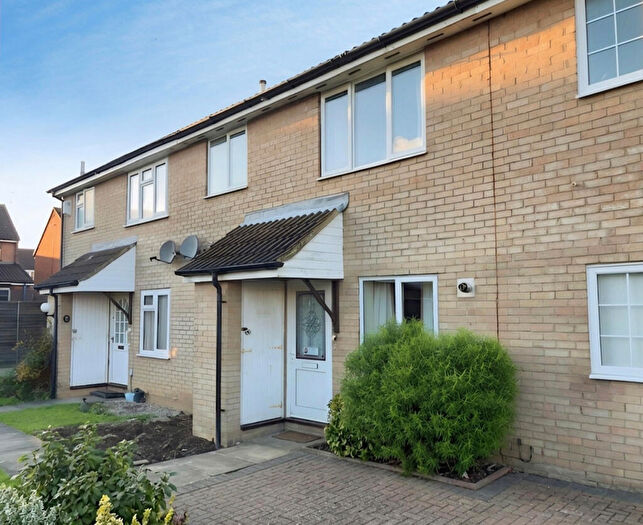 1 Bedroom Flat To Rent In Cheslyn Close, Wigmore, Luton, LU2