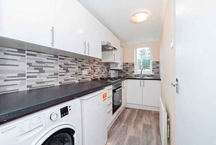 2 Bedroom Flat To Rent In South East Road, Southampton, SO19