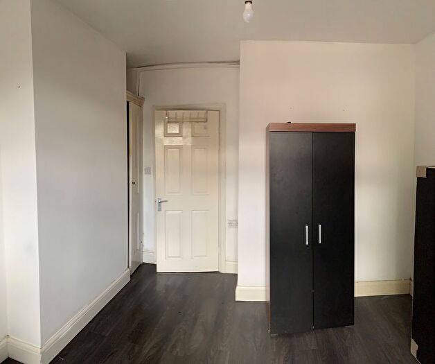 1 Bedroom Studio To Rent In Harrow, HA1