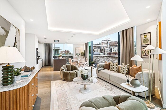 2 Bedroom Flat For Sale In Lord Palmerston Court, Britannia Road, Fulham, London, SW6