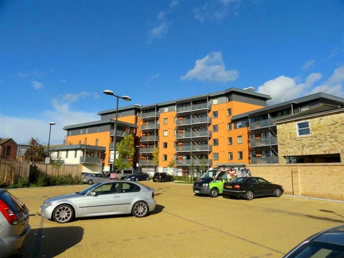 2 Bedroom Apartment To Rent In Lynmouth Avenue, Chelmsford, CM2