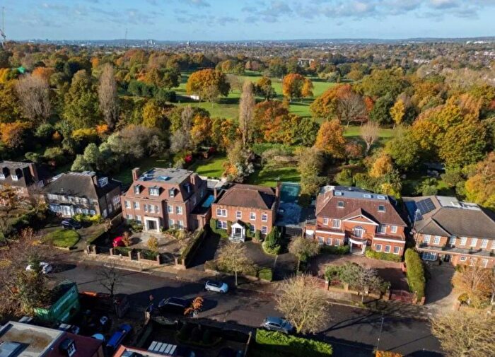 8 Bedroom Detached House For Sale In Sheldon Avenue, Highgate, N6