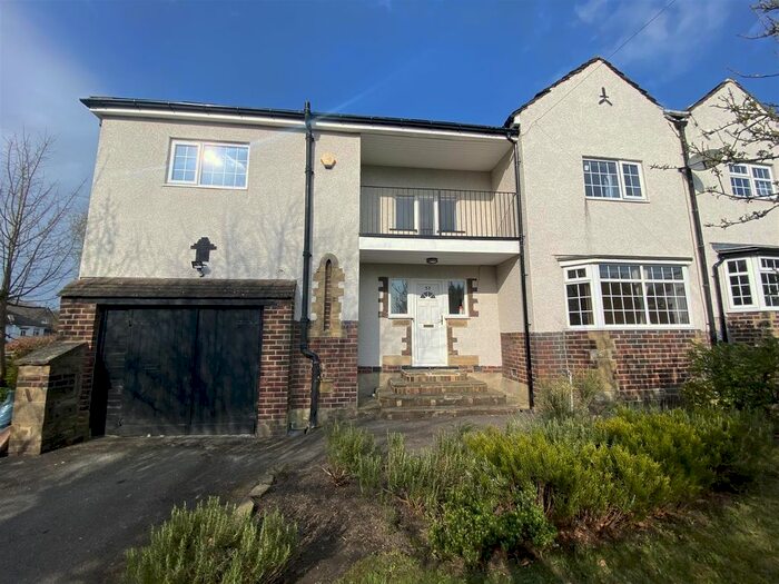 4 Bedroom Semi Detached House To Rent In Wheatlands Drive, Bradford, BD9