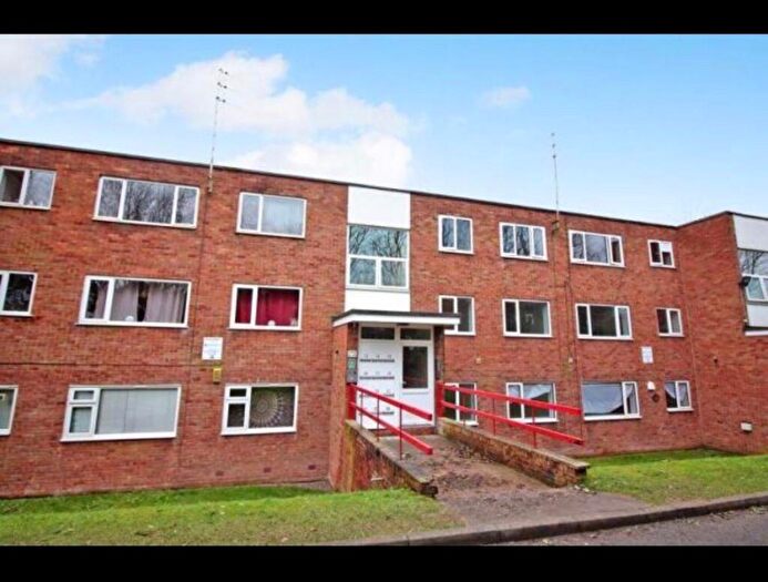 2 Bedroom Flat To Rent In Kellbrook Crescent, Salford, M7