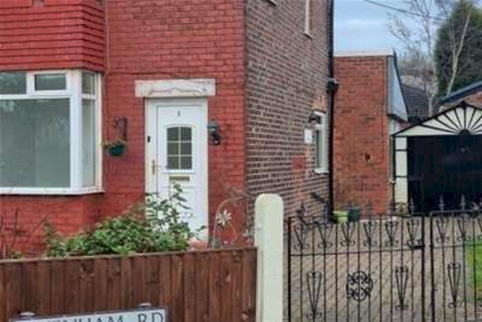 3 Bedroom House To Rent In Davenham Road Reddish, SK5