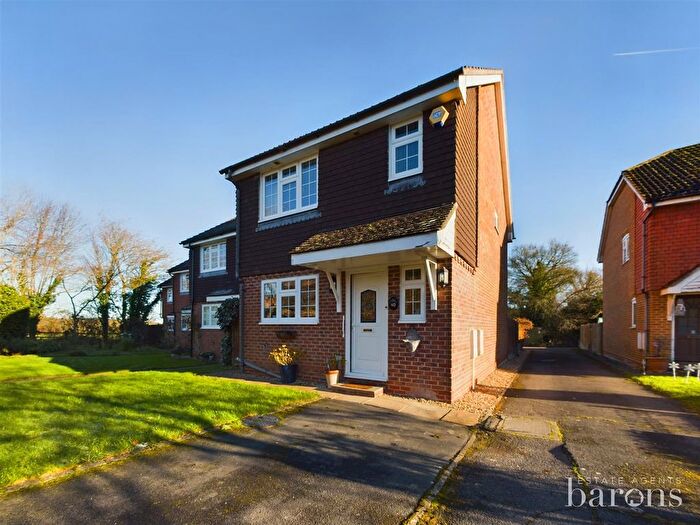 3 Bedroom Detached House For Sale In Cranesfield, Sherborne St. John, Basingstoke, RG24