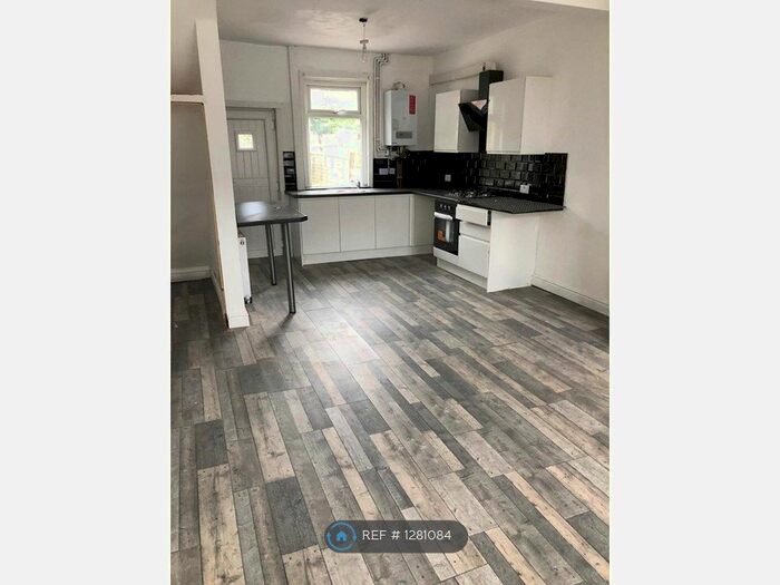2 Bedroom Terraced House To Rent In Elsa Road, Greater Manchester M19