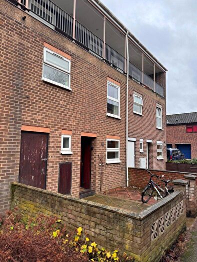 4 Bedroom Maisonette For Sale In Canterbury Place, West Norwich, NR2