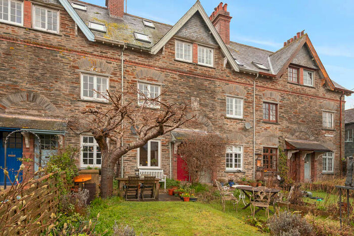 3 Bedroom Terraced House For Sale In St Clements Terrace, Harberton, TQ9