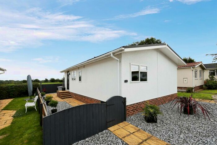 2 Bedroom Park Home For Sale In Lee Green Lane, Church Minshull, Nantwich, CW5