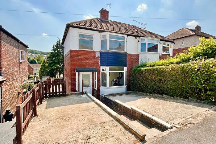 3 Bedroom Semi-Detached House For Sale In Jepson Road, Sheffield, S5