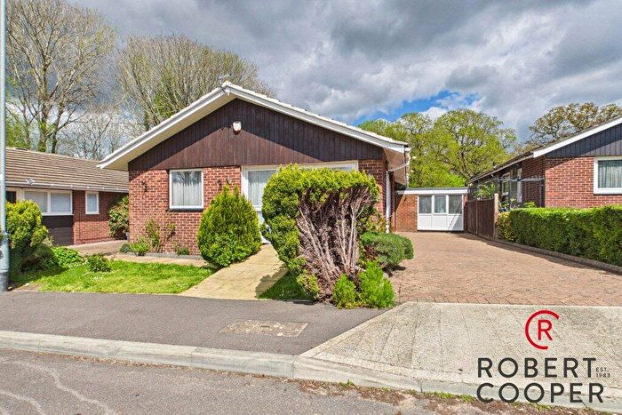 3 Bedroom Bungalow For Sale In Curzon Place, Pinner, Eastcote, HA5