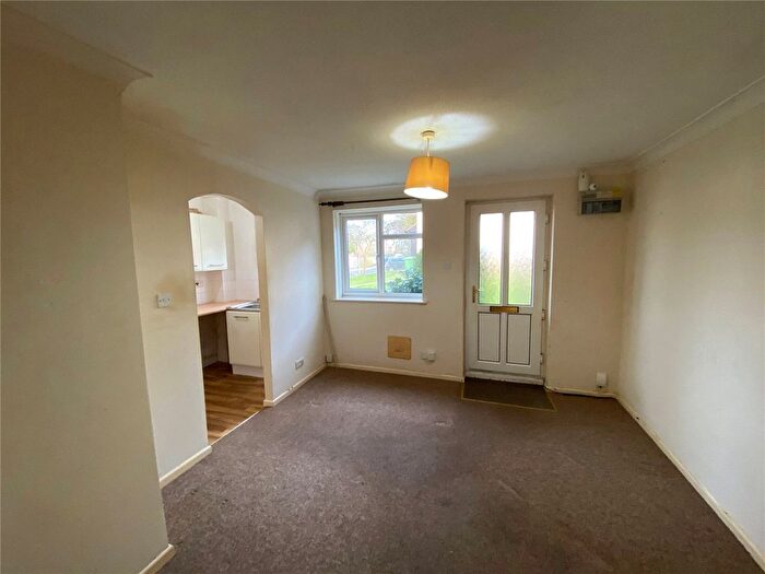 1 Bedroom Flat For Sale In Monks Way, Bearwood, Bournemouth, Dorset, BH11